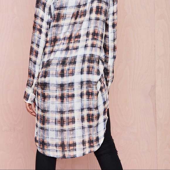Urban Outfitters Flannel Print Tunic Top - Picture 3 of 7